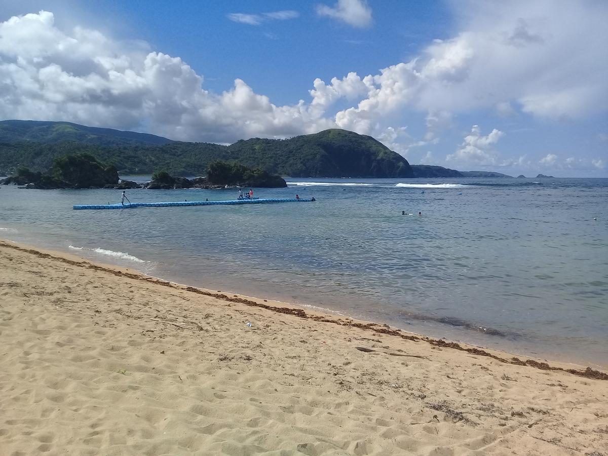 Josurfinn, Puraran Beach Baras  Extérieur photo